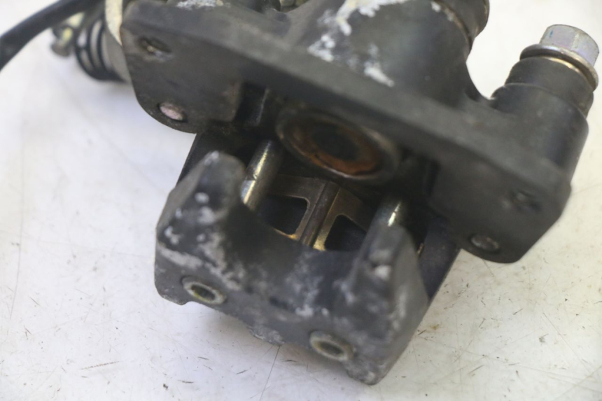 photo de BRAKE CALIPER ROLL LOCK PIAGGIO MP3 RL 250 (2006 - 2010) - Fixing points details