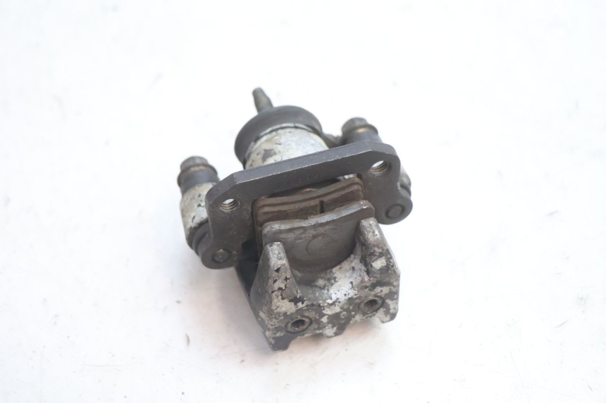photo de CALIPER PARKING GILERA GP 800 (2007 - 2013) - Fixing points details