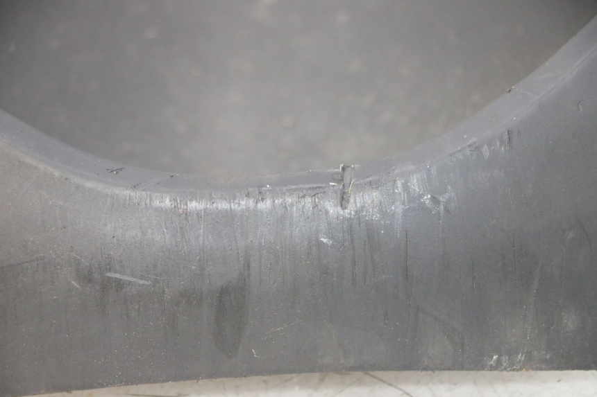 photo de FRONT FAIRING KYMCO AGILITY CITY 4T 50 (2008 - 2016) - Distinctive features