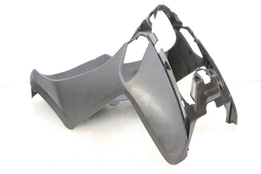 photo de FRONT FAIRING KYMCO AGILITY CITY 4T 50 (2008 - 2016) - Focus on structure