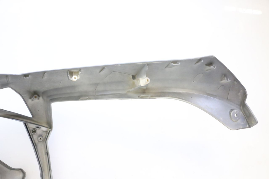 photo de FRONT FAIRING MOTRON BREEZY 4T 50 (2021 - 2025) - Fixing points details