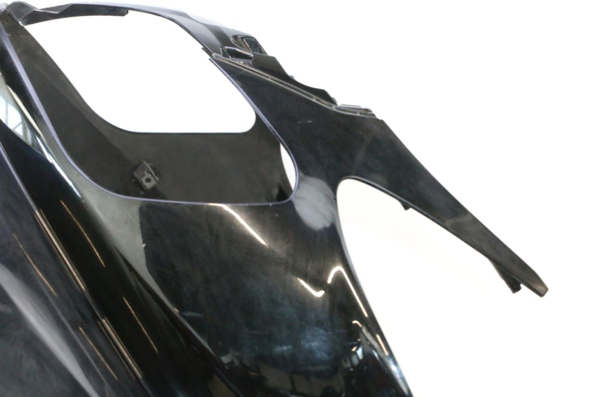 photo de FRONT FAIRING SUZUKI BURGMAN EXECUTIVE ABS 650 (2006 - 2012) - High-resolution close-up