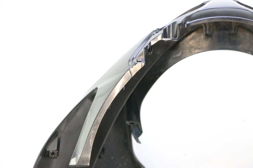photo de FRONT FAIRING SUZUKI BURGMAN EXECUTIVE ABS 650 (2006 - 2012) - Component detail