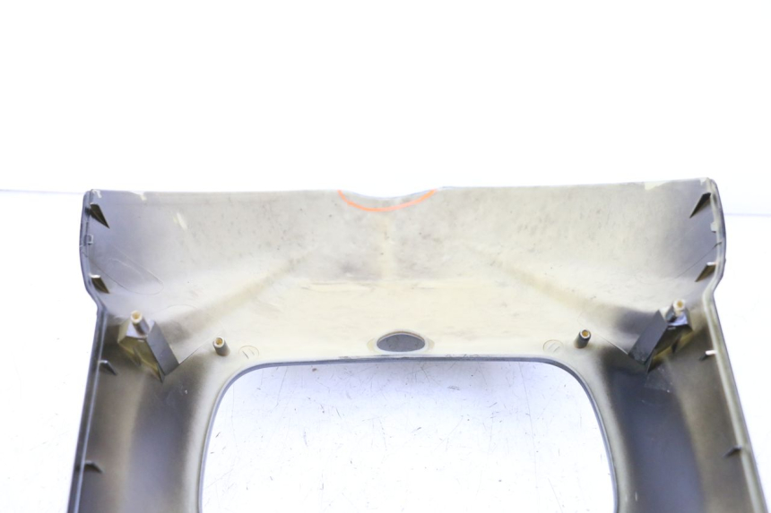 photo de FRONT FAIRING YAMAHA BW'S 50 (2004 - 2017) - Fixing points details