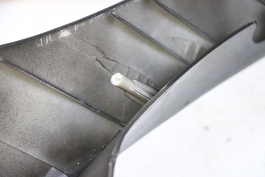 photo de FRONT FAIRING LONGJIA DIGITA 4T 50 (2019 - 2022) - Surface and material condition