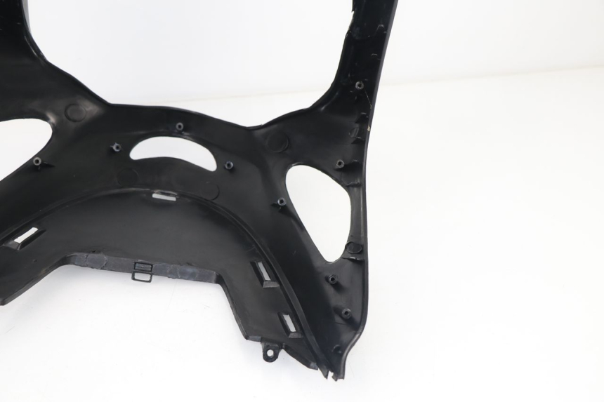 photo de FRONT FAIRING SACHS EAGLE 50 (2007 - 2010) - Fixing points details