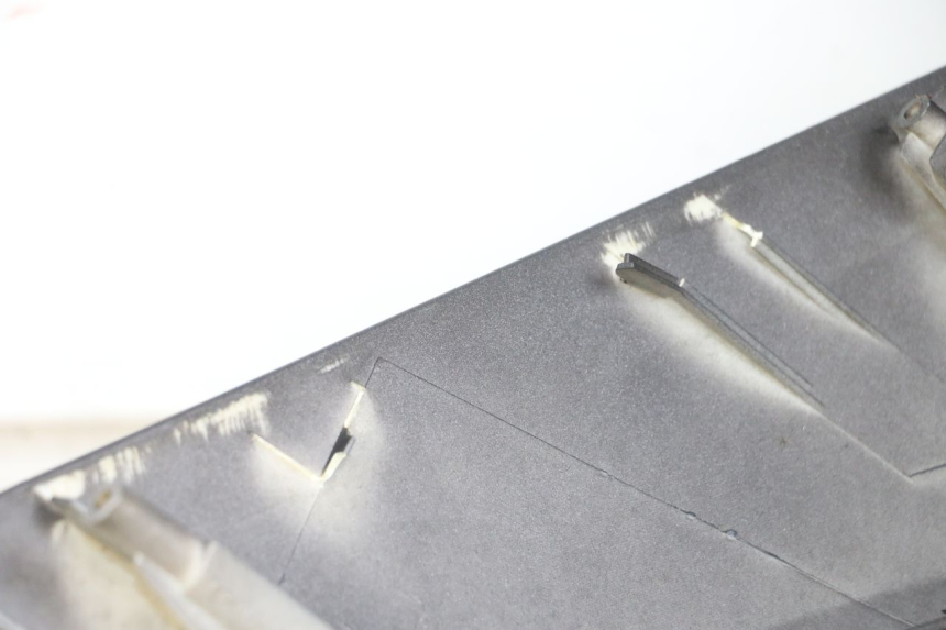 photo de FRONT FAIRING JM MOTORS EVOLIS 4T 50 (2018 - 2022) - Technical close-up