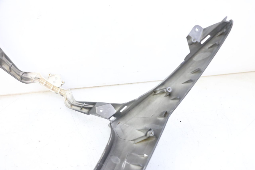 photo de FRONT FAIRING JM MOTORS EVOLIS 4T 50 (2018 - 2022) - Detailed visual inspection