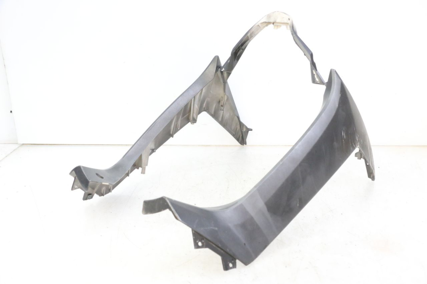 photo de FRONT FAIRING JM MOTORS EVOLIS 4T 50 (2018 - 2022) - Technical close-up