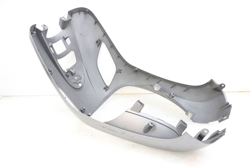 photo de FRONT FAIRING SYM FIDDLE 3 III 125 (2014 - 2020) - Alternative perspective