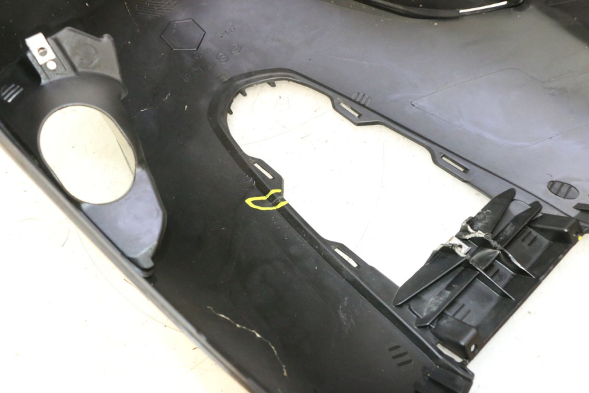 photo de FRONT PANEL PIAGGIO FLY 2T 50 (2004 - 2017) - Main view
