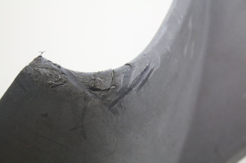 photo de FRONT FAIRING PEUGEOT GEOPOLIS RS 125 (2007 - 2009) - Fixing points details