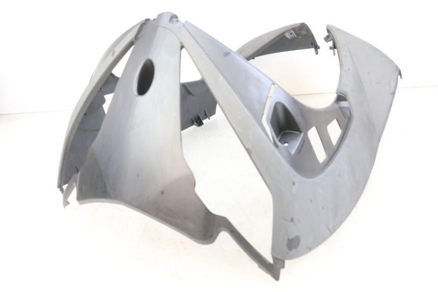 photo de FRONT FAIRING PEUGEOT GEOPOLIS RS 125 (2007 - 2009) - Detailed visual inspection