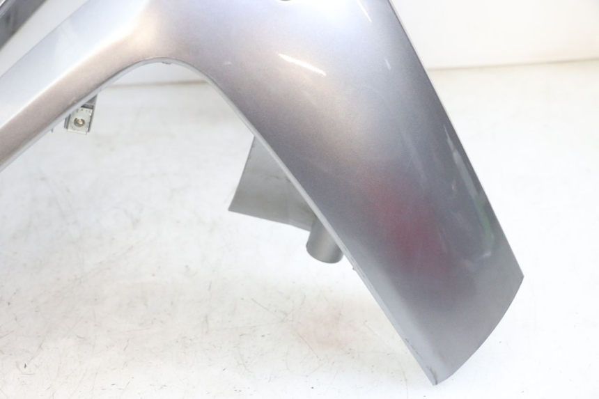 photo de FRONT FAIRING SYM GTS EVO 125 (2009 - 2013) - Focus on structure