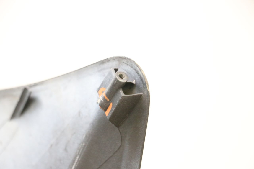 photo de FRONT FAIRING SYM GTS EVO 125 (2009 - 2013) - Component zoom