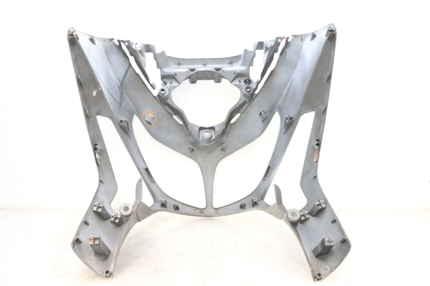 photo de FRONT FAIRING SYM GTS EVO 125 (2009 - 2013) - Surface and material condition