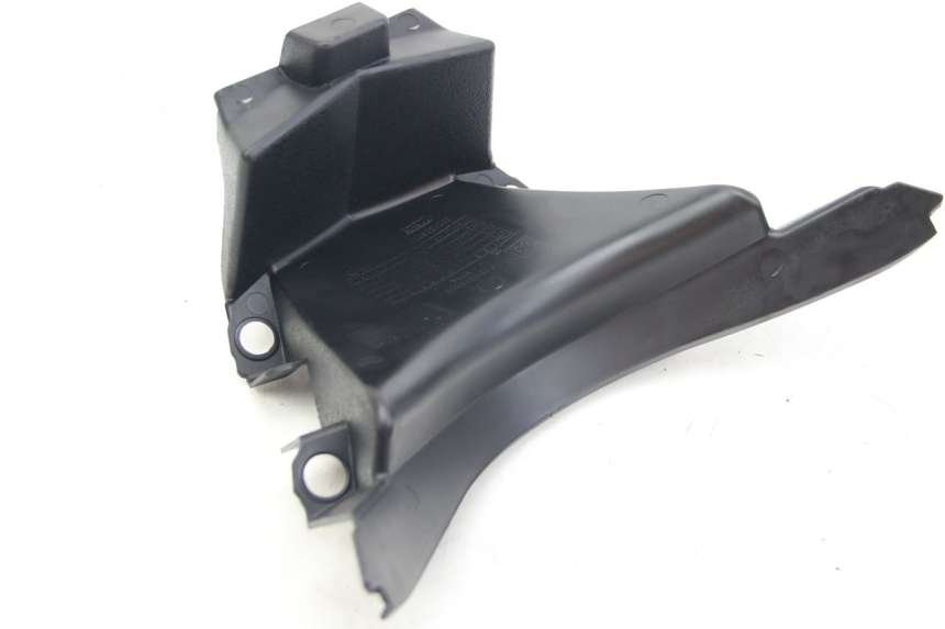 photo de LOWER FRONT FAIRING  PEUGEOT CITYSTAR IE 2T 50 (2018 - 2021) - Additional view of the item