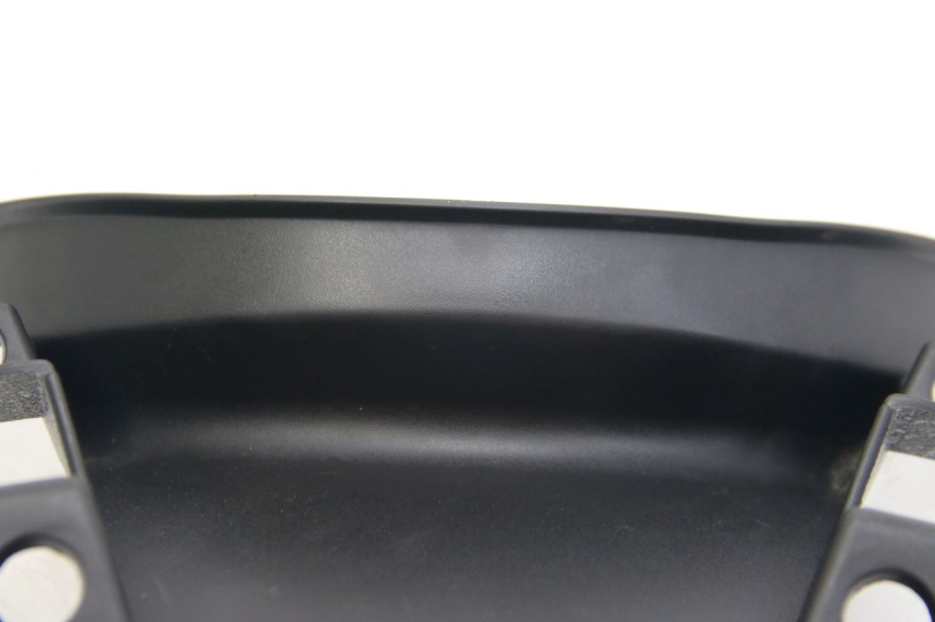 photo de LOWER FRONT FAIRING  PEUGEOT CITYSTAR IE 2T 50 (2018 - 2021) - Surface and material condition