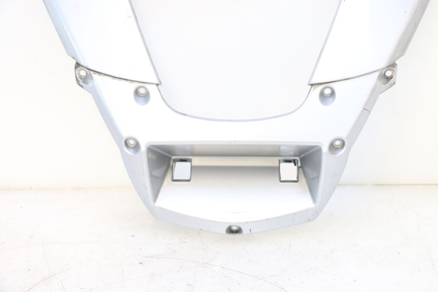 photo de LOWER FRONT FAIRING  PIAGGIO MP3 125 (2006 - 2014) - Zoom on usage condition