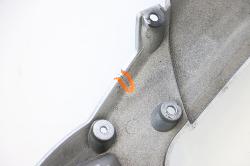 photo de LOWER FRONT FAIRING  PIAGGIO MP3 125 (2006 - 2014) - Product overview