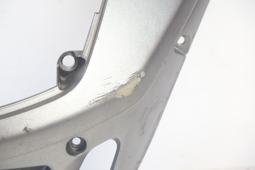 photo de LOWER FRONT FAIRING  PIAGGIO MP3 500 (2016 - 2018) - Alternative perspective