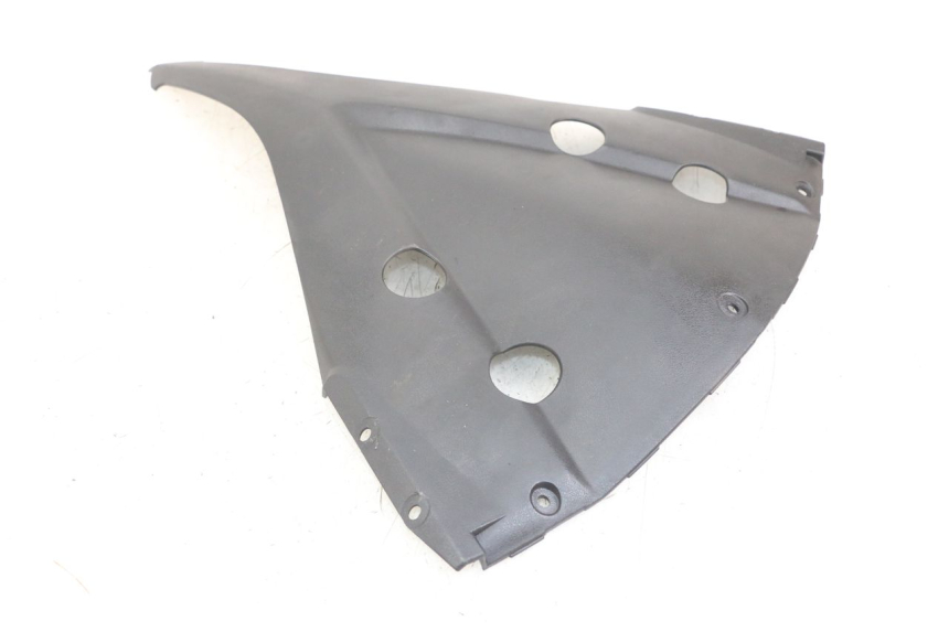 photo de INNER FRONT PANEL QUADRO 3D S 350 (2013 - 2018) - Alternative perspective