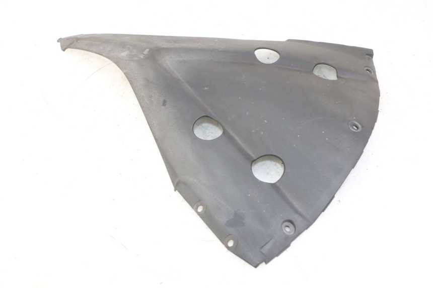 photo de INNER FRONT FAIRING QUADRO 4 4D 350 (2015 - 2018) - Technical close-up