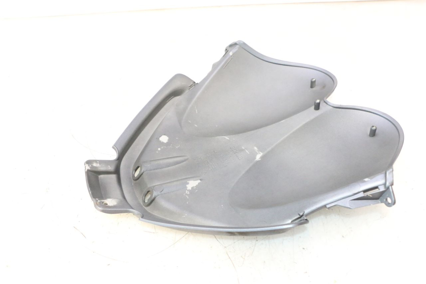 photo de INNER FRONT FAIRING APRILIA ATLANTIC S 125 (2010 - 2013) - Fixing points details