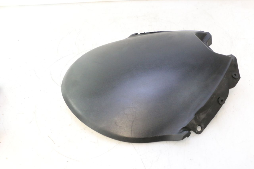 photo de INNER FRONT PANEL SUZUKI BURGMAN 125 (2007 - 2014) - Fixing points details
