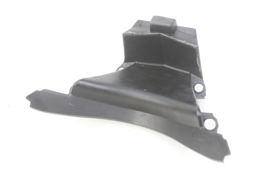 photo de INNER FRONT PANEL PEUGEOT CITYSTAR 50 (2013 - 2017) - Zoom on usage condition