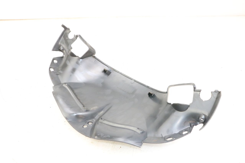 photo de INNER FRONT PANEL HONDA FES PANTHEON 2T 125 (1998 - 2002) - Zoom on usage condition