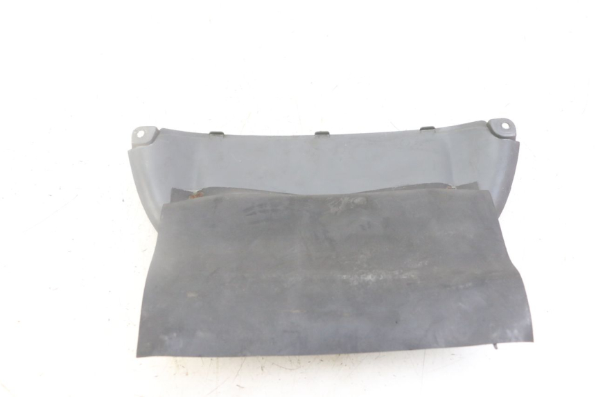 photo de INNER FRONT FAIRING HONDA CBR F 1000 (1993 - 1996) - Technical close-up