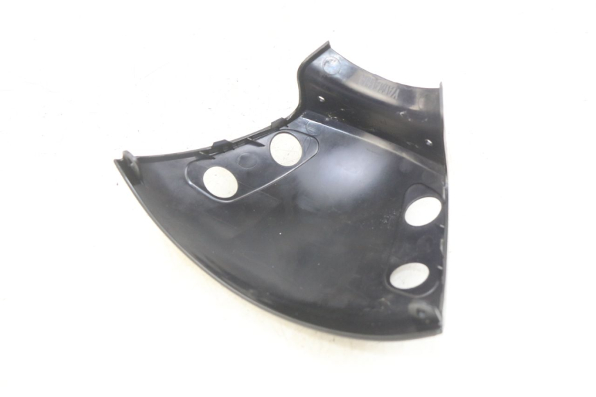 photo de INNER FRONT PANEL YAMAHA HW XENTER 125 (2011 - 2017) - Alternative perspective
