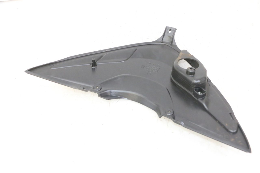 photo de INNER FRONT FAIRING PIAGGIO IE MP3 YOURBAN 300 (2011 - 2016) - Component detail