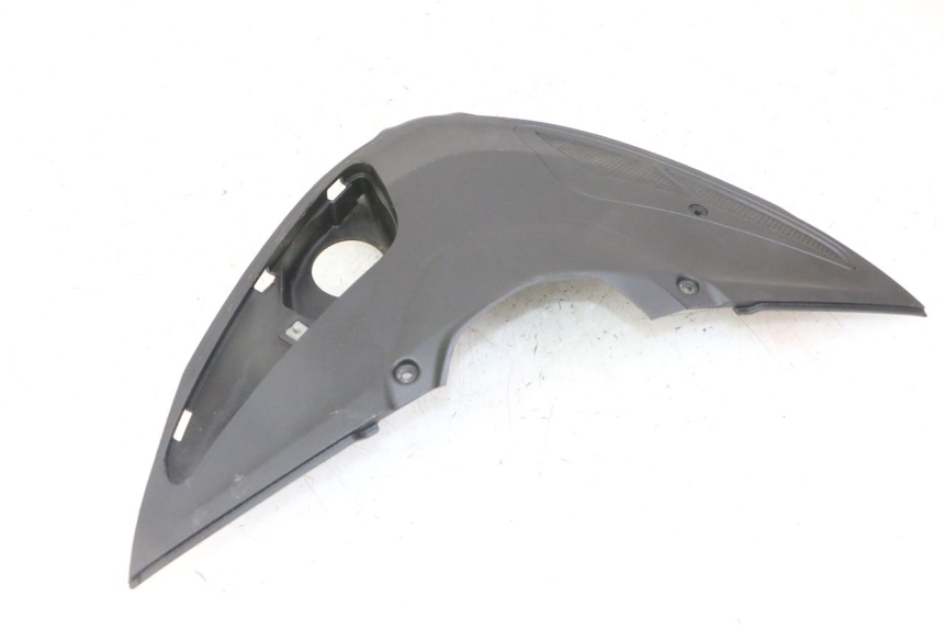 photo de INNER FRONT FAIRING PIAGGIO IE MP3 YOURBAN 300 (2011 - 2016) - Technical close-up