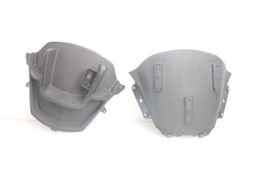 photo de INNER FRONT FAIRING PIAGGIO MP3 500 (2011 - 2015) - Main view