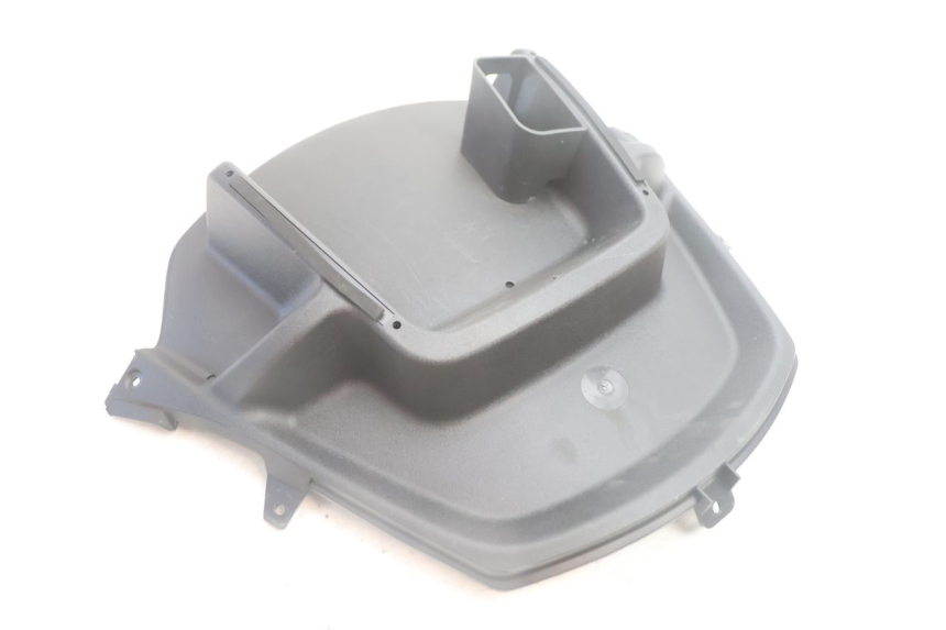 photo de INNER FRONT FAIRING PIAGGIO MP3 500 (2011 - 2015) - Alternative perspective