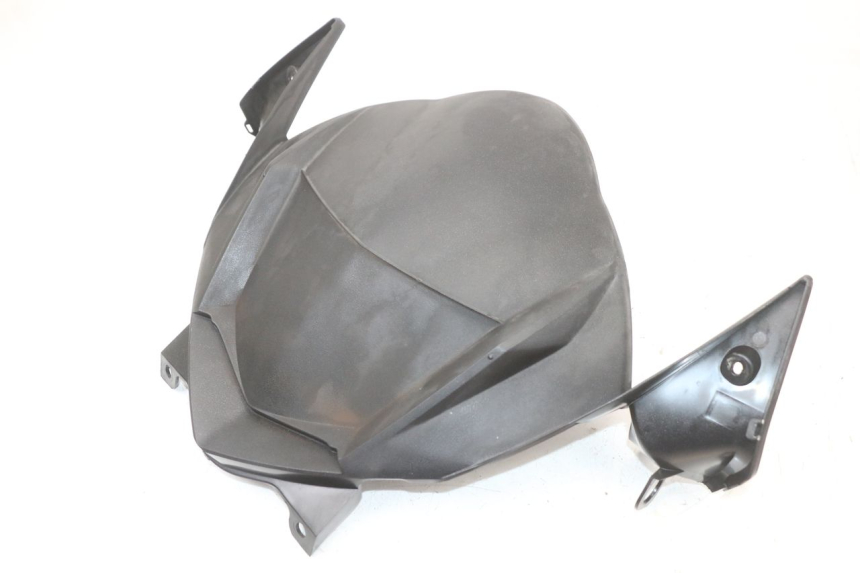 photo de INNER FRONT FAIRING PEUGEOT SATELIS 125 (2010 - 2012) - Zoom on usage condition