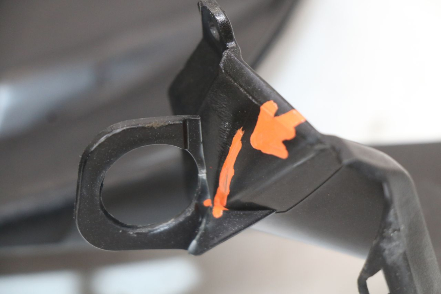 photo de INNER FRONT FAIRING PEUGEOT SATELIS 125 (2010 - 2012) - Surface and material condition