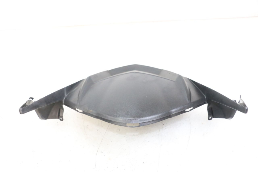 photo de INNER FRONT PANEL PEUGEOT SATELIS 125 (2006 - 2009) - Fixing points details