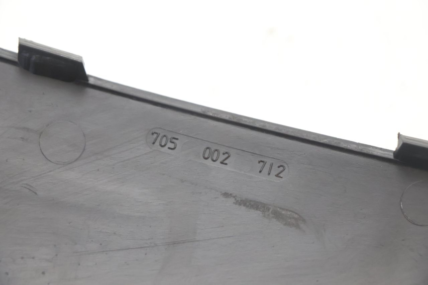 photo de INNER FRONT FAIRING CAN-AM SPYDER RS 1000 (2008 - 2012) - Surface and material condition