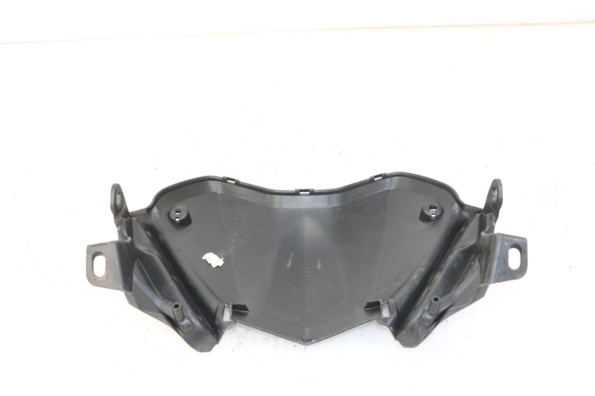 photo de INNER FRONT PANEL YAMAHA X-MAX XMAX ABS 250 (2010 - 2014) - Zoom on usage condition