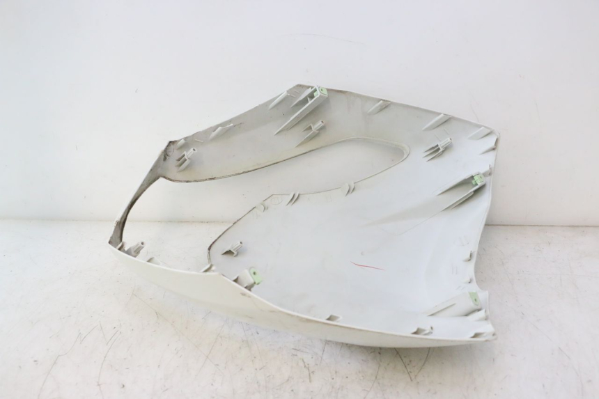 photo de FRONT FAIRING PEUGEOT KISBEE 2T 50 (2010 - 2017) - Fixing points details