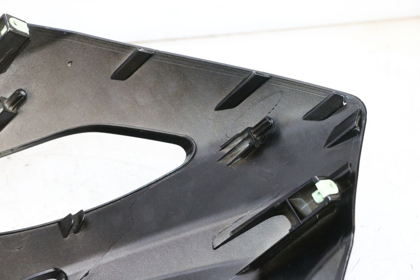 photo de FRONT FAIRING PEUGEOT KISBEE 4T 50 (2018 - 2022) - Technical close-up