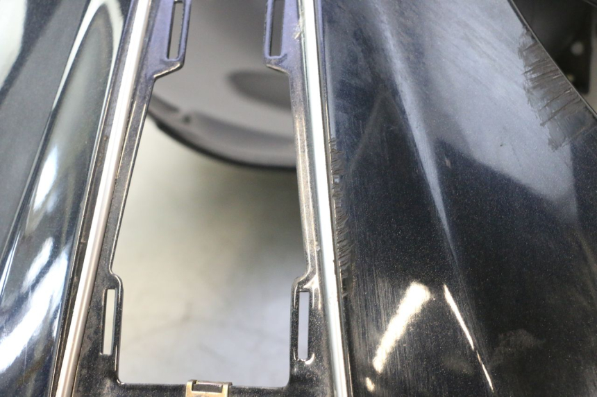 photo de FRONT FAIRING PIAGGIO LIBERTY 125 (1998 - 2008) - Markings and original references