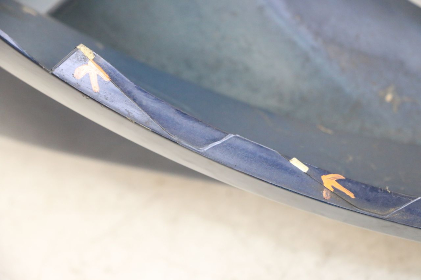 photo de FRONT FAIRING PIAGGIO MP3 LT 300 (2010 - 2016) - Distinctive features