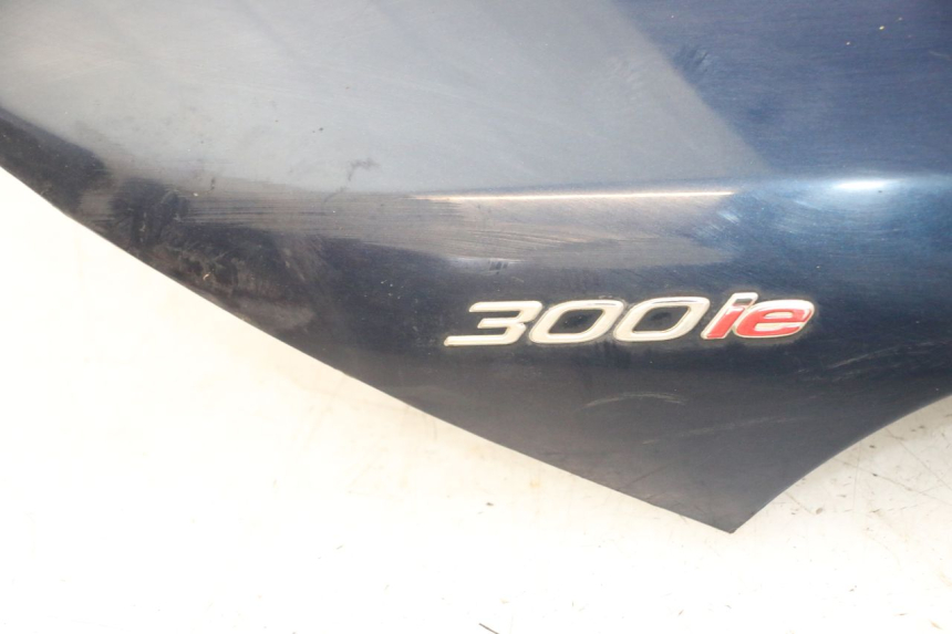 photo de FRONT FAIRING PIAGGIO MP3 LT 300 (2010 - 2016) - Supplementary product photo