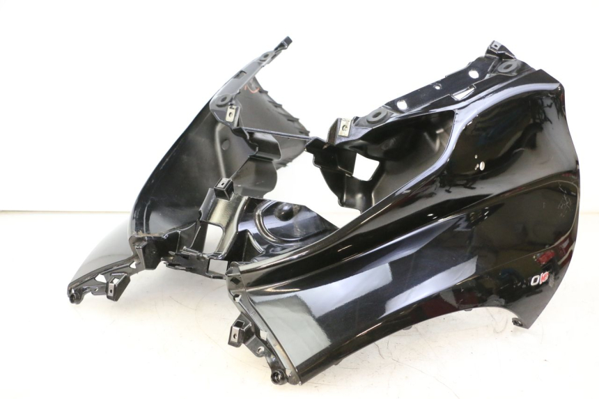 photo de FRONT FAIRING PIAGGIO MP3 LT 300 (2010 - 2016) - Main view