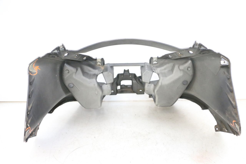 photo de FRONT FAIRING PIAGGIO MP3 125 (2006 - 2014) - Detailed visual inspection