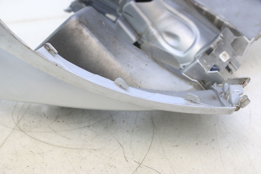 photo de FRONT FAIRING PIAGGIO MP3 125 (2006 - 2014) - Supplementary product photo
